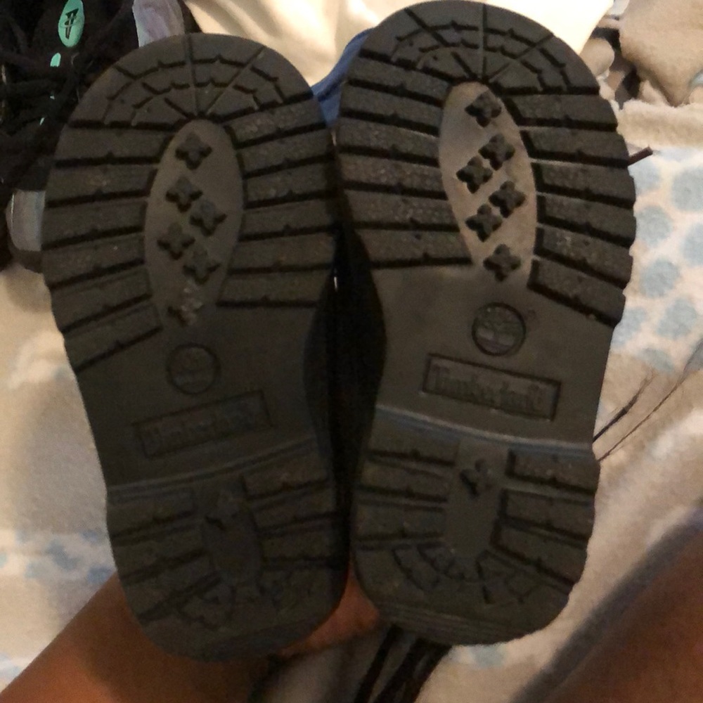 Timberlands - Picture 2 of 4